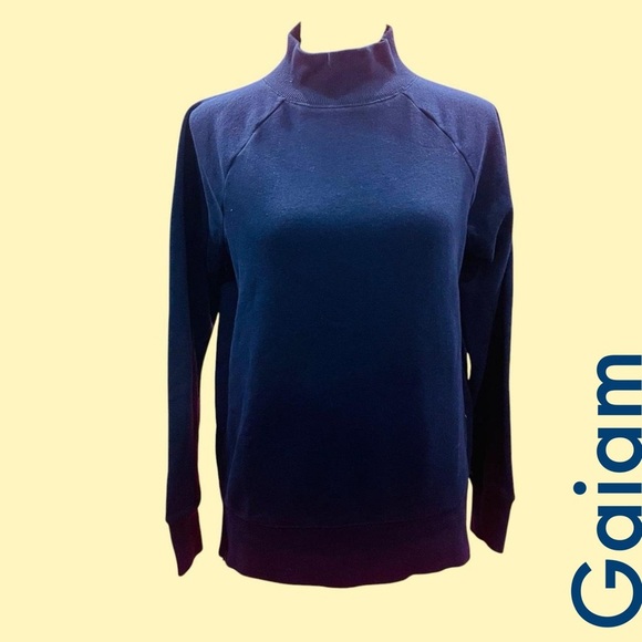 GAIAM Sweaters - Gaiam Navy Blue Pullover Sweater Size Medium